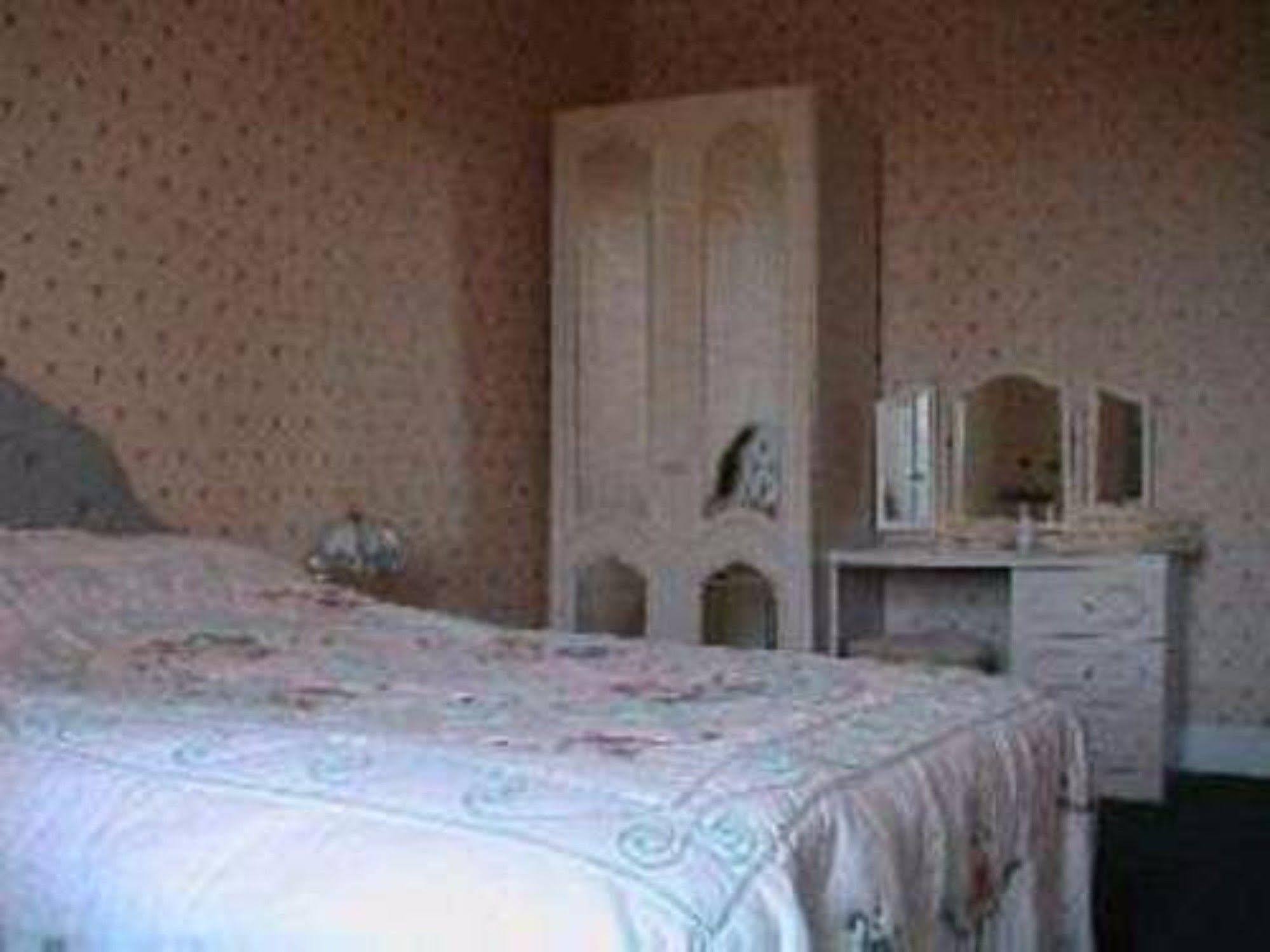 ホテル Capital House エディンバラ エクステリア 写真